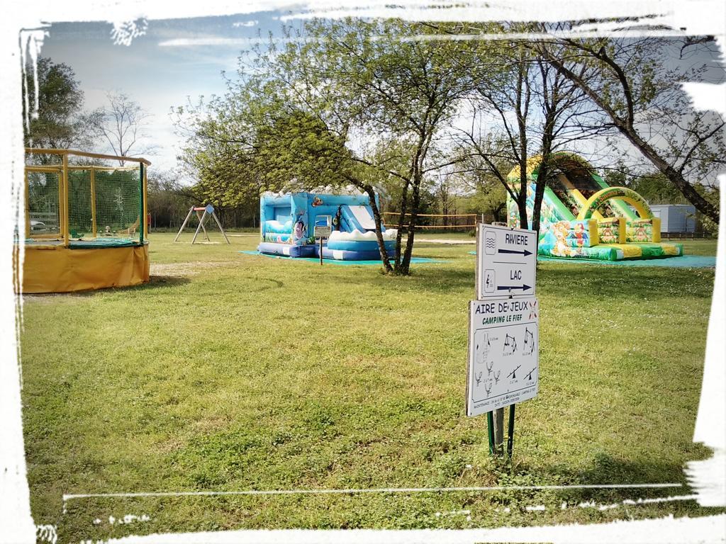Camping Le Fief D'Anduze Eksteriør billede